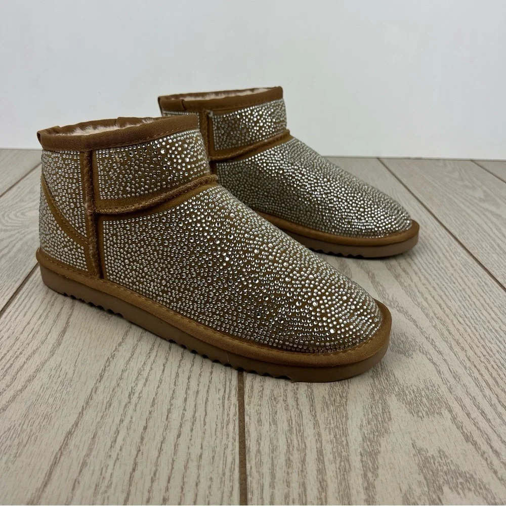 I.N.C. International Concepts Ariee Mini Cold Weather Booties 10M Tan Bling $60